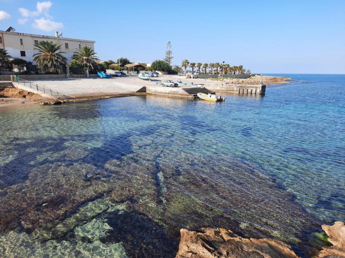 Casa Vacanza Tra Cielo E Mare Кустоначи Екстериор снимка