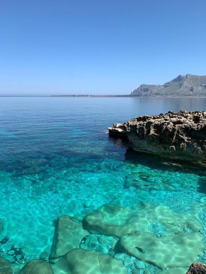 Casa Vacanza Tra Cielo E Mare Кустоначи Екстериор снимка