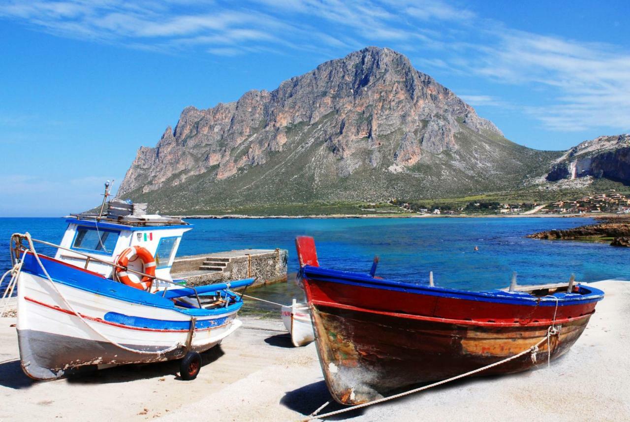 Casa Vacanza Tra Cielo E Mare Кустоначи Екстериор снимка