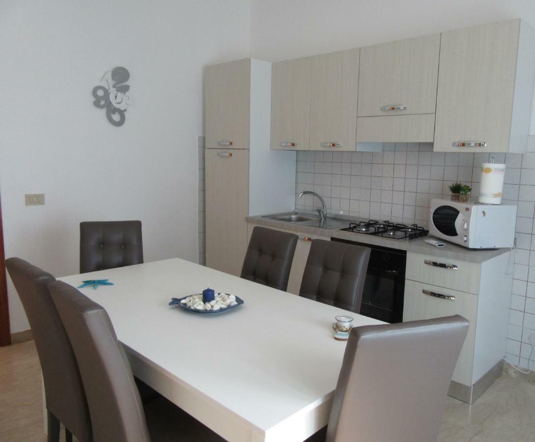 Casa Vacanza Tra Cielo E Mare Кустоначи Екстериор снимка